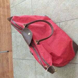 Travel bag great and clean condition size 15/9/11 inches